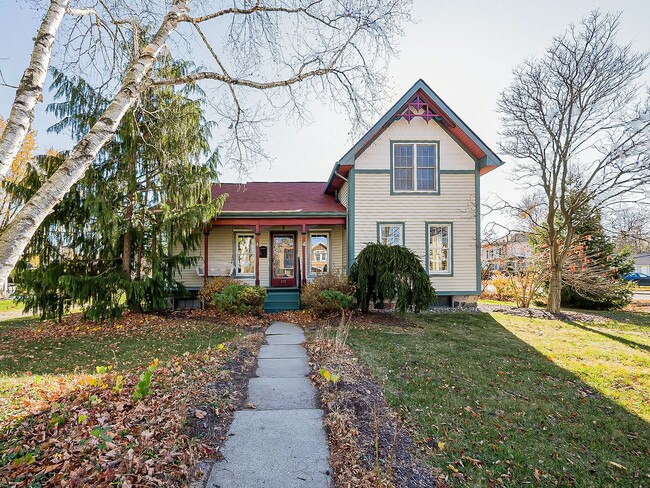 Primary Photo - Introducing a charming Victorian home in t...