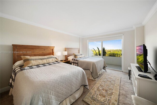 Building Photo - 155 Ocean Ln Dr