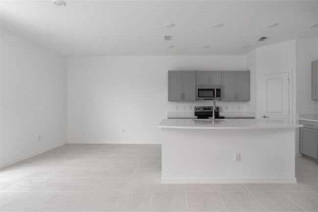 Building Photo - 11787 Glenside Ter