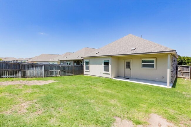 Building Photo - 1517 Brueggerhoff Rd