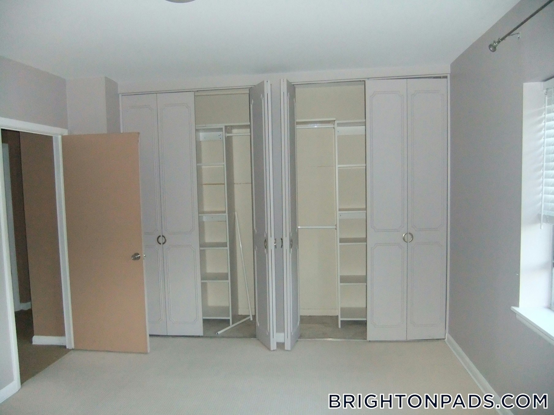 Building Photo - 47 Lake Shore Ct