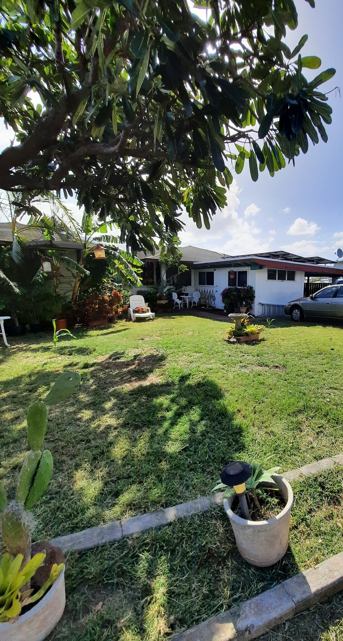 Building Photo - 3727 Anuhea St