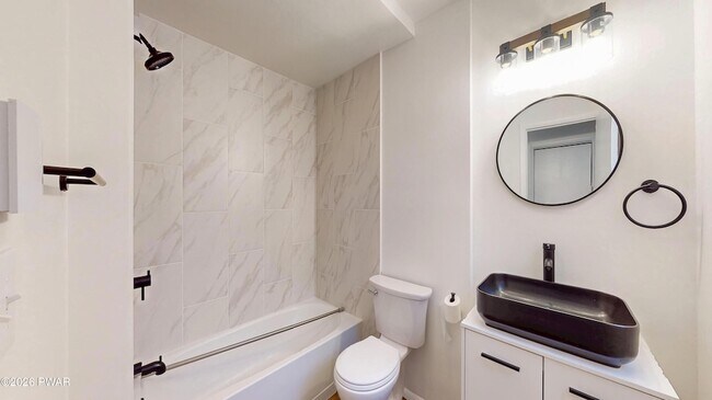 Building Photo - 8407 Porcupine Dr