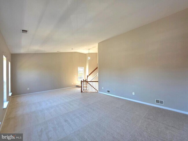 Building Photo - 8346 Middle Ruddings Dr