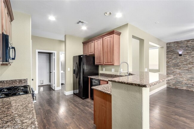 Building Photo - 10622 S Blue Larkspur Ct