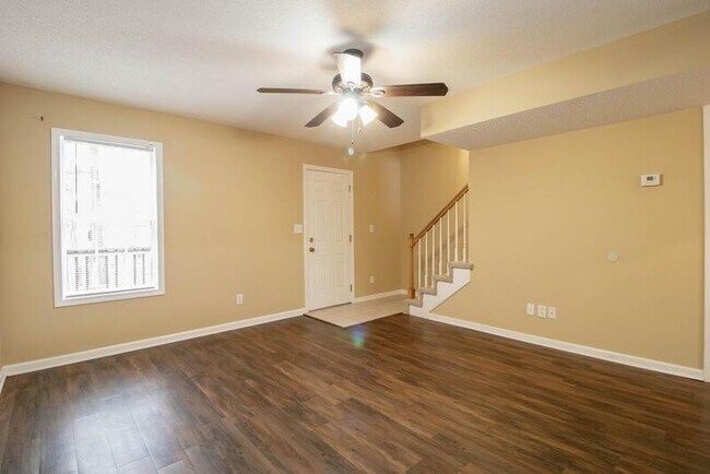 Building Photo - 2107-1 Ringgold Ct