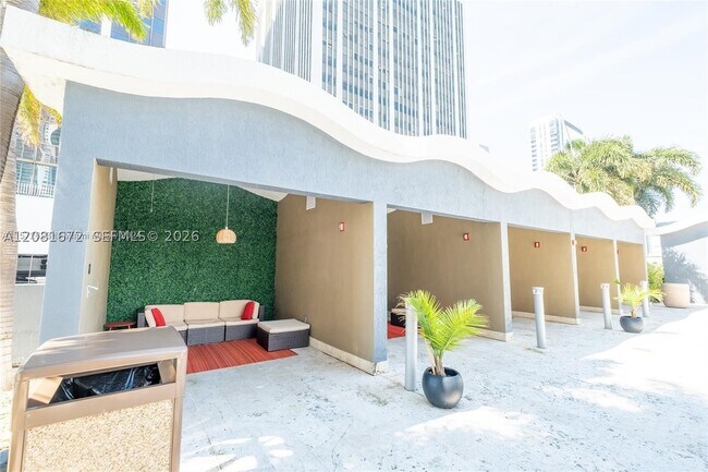Building Photo - 50 Biscayne Blvd
