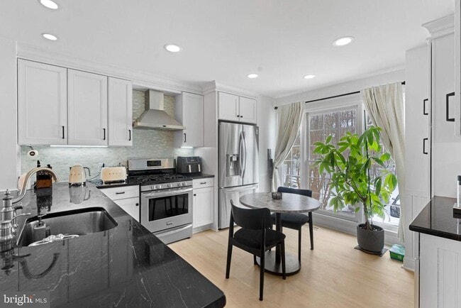 Building Photo - 11433 Heritage Oak Ct