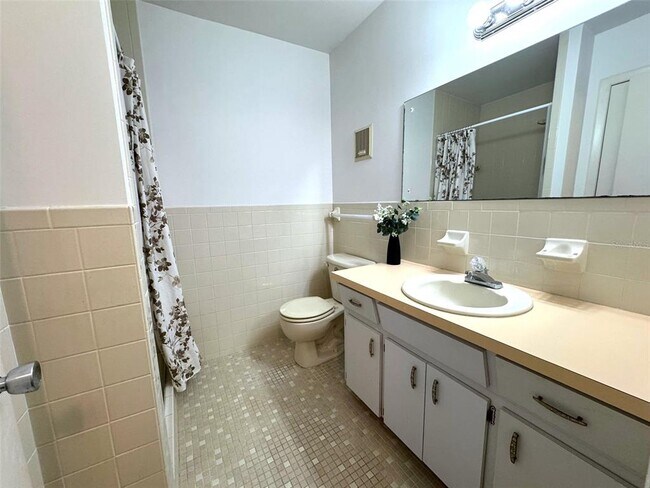 Building Photo - 2253 Norwegian Dr