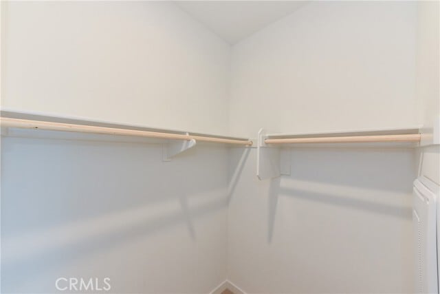 Building Photo - 115 Allusion