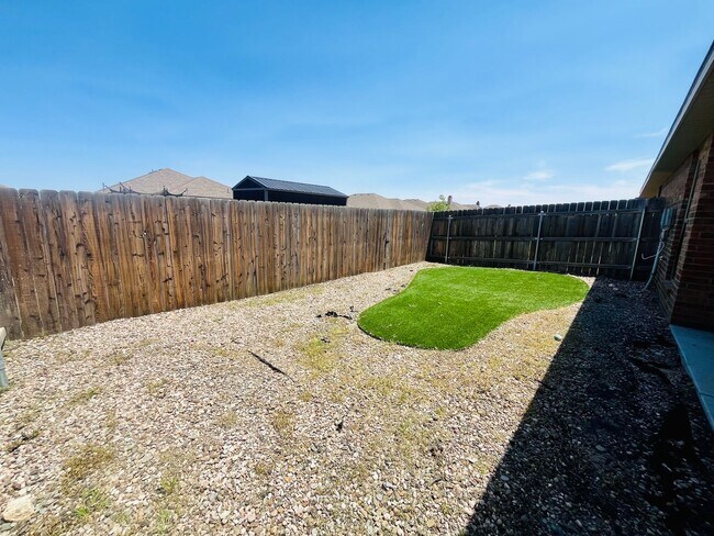 Building Photo - Bell Farms - 14414