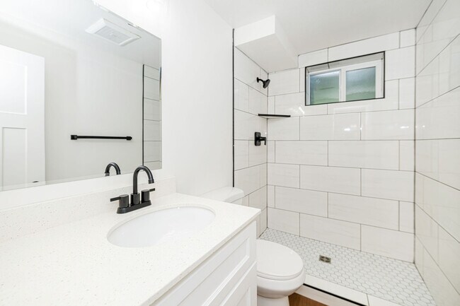 Building Photo - 8410 S 890 E