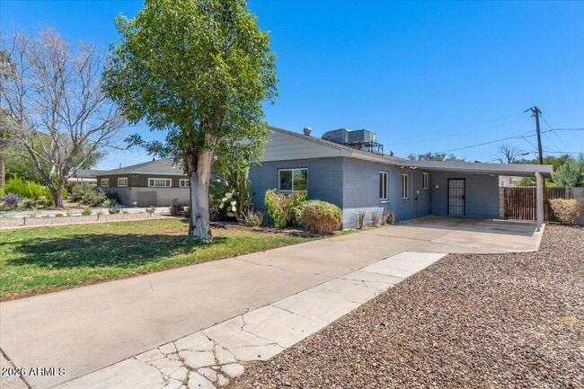 Building Photo - 4517 N 10th Ave