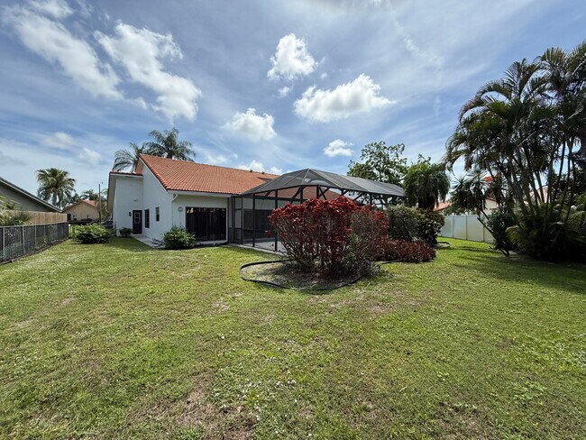 Building Photo - 21022 Madria Cir