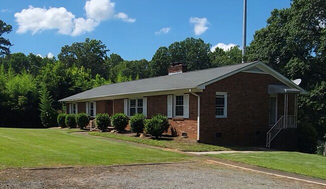 Primary Photo - Exclusively Offered By Muse Realty, LLC
