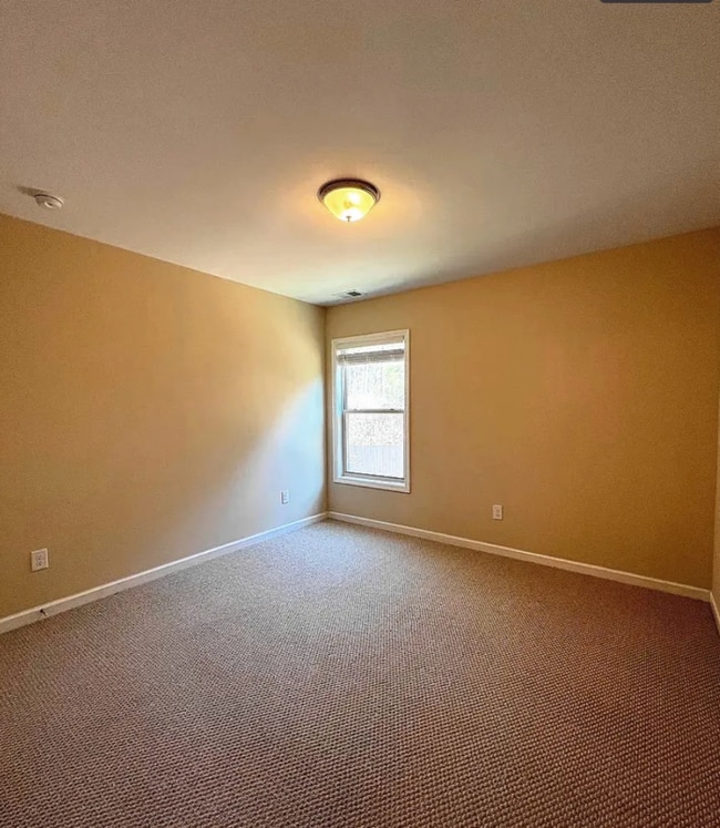 Building Photo - 4160 Madison Bridge Dr