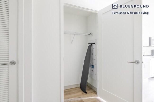 Building Photo - 89 E Dedham St