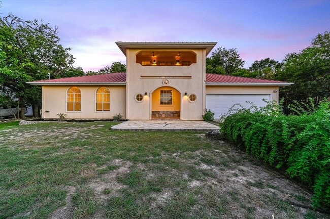 Building Photo - 2405 Bahama Rd