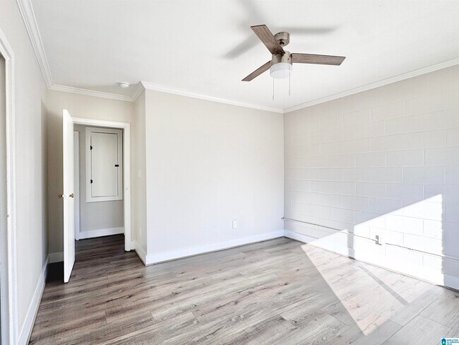 Building Photo - 1640 57th St