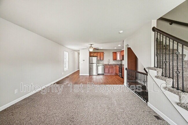 Building Photo - 10510 Clubhouse Dr