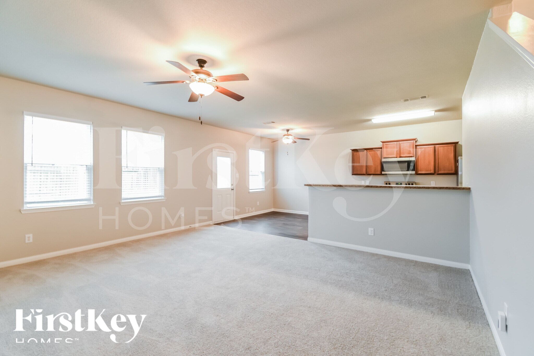 Building Photo - 5931 Golden Cove Rd