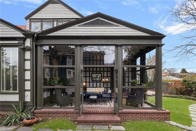 Building Photo - 4 Hunter Ave