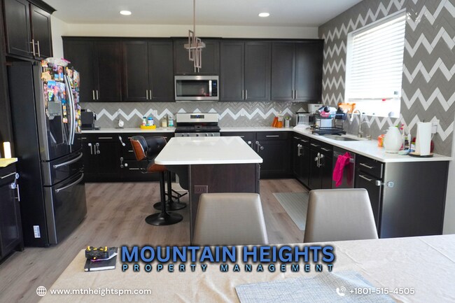 Building Photo - 4761 Arctic Fox Cir