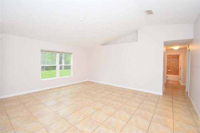 Building Photo - 34 Renshaw Dr