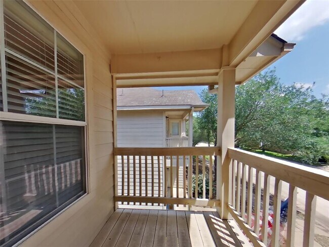 Building Photo - 6323 Mountain Pines Ln