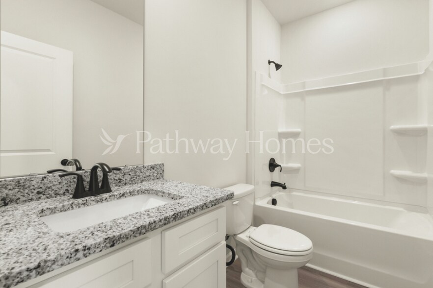 Building Photo - 3477 Bear Den Dr