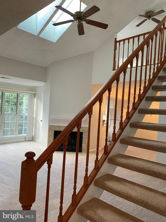 Building Photo - 12106 Greenway Ct