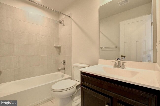 Building Photo - 110 Fletcher Cir