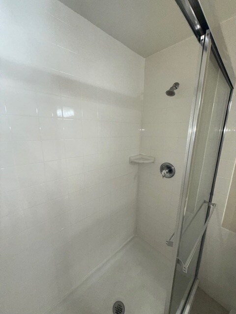 Building Photo - 11629 Garessio Ln