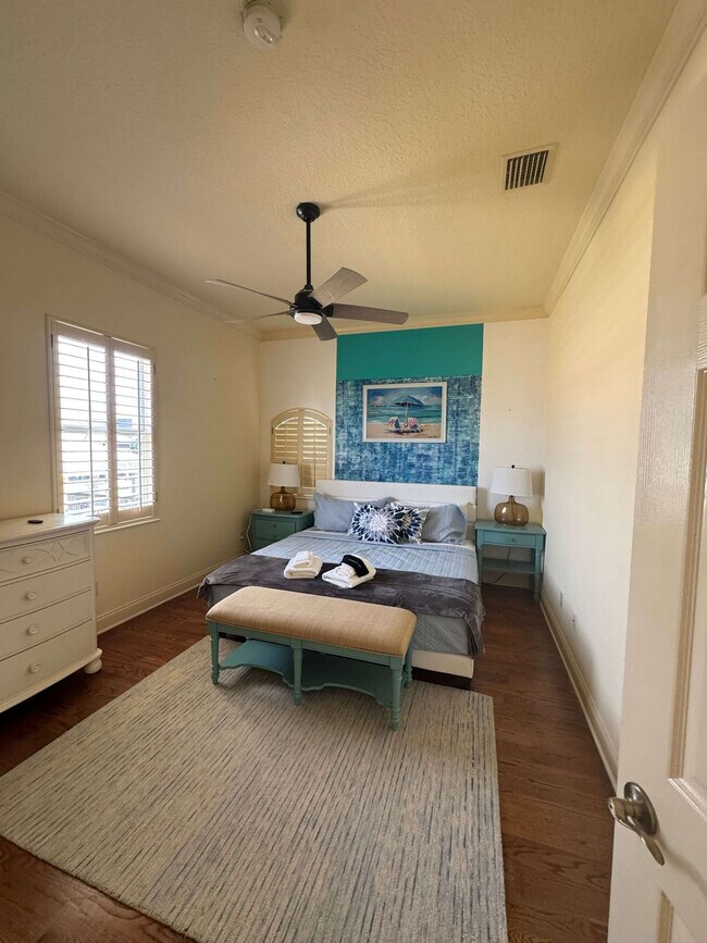 Building Photo - 58 Ocean St