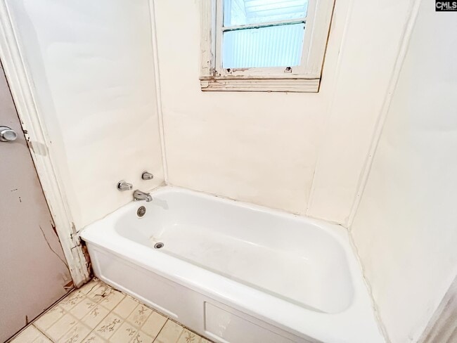 Building Photo - 4814 Norman St