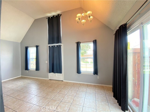 Building Photo - 14515 Woodland Dr