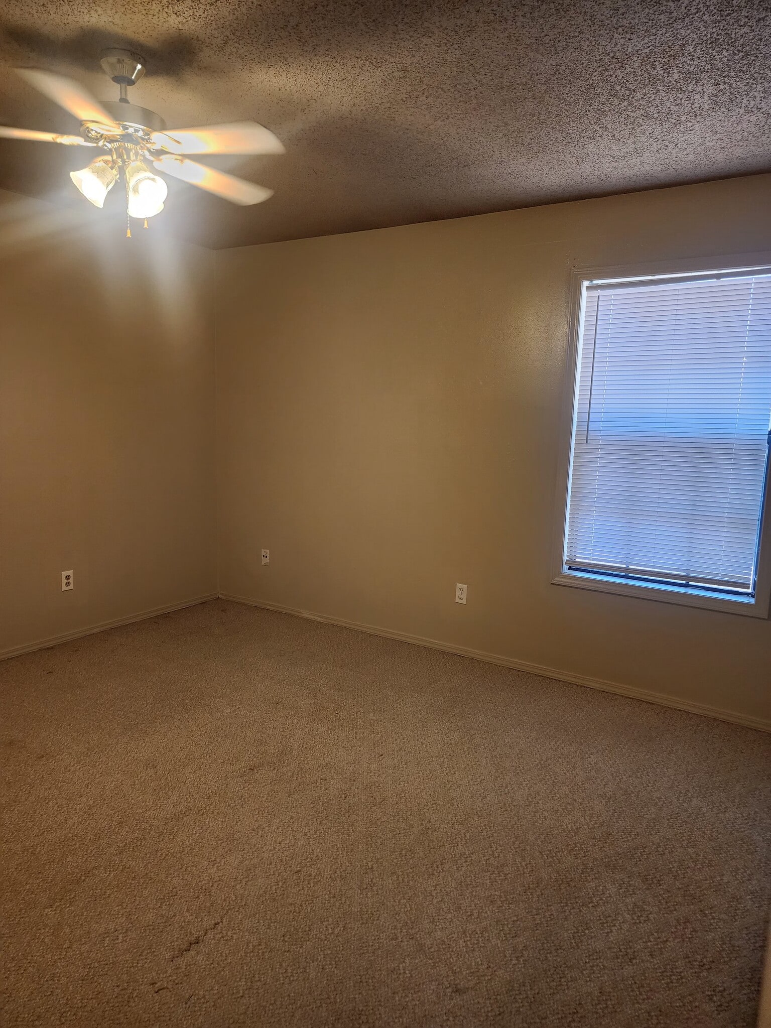Building Photo - 9514 Apple Hill Cir