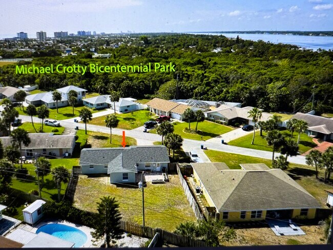 Building Photo - 39 Sandra Dr