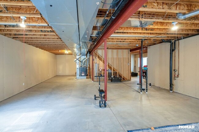 Building Photo - 1321 S Lansing Ct