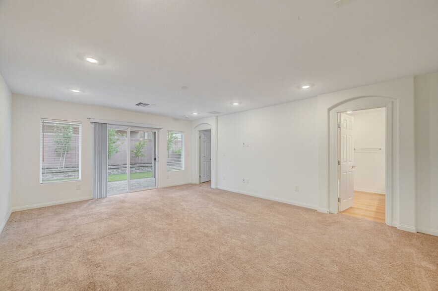 Building Photo - 7739 Bellenden St