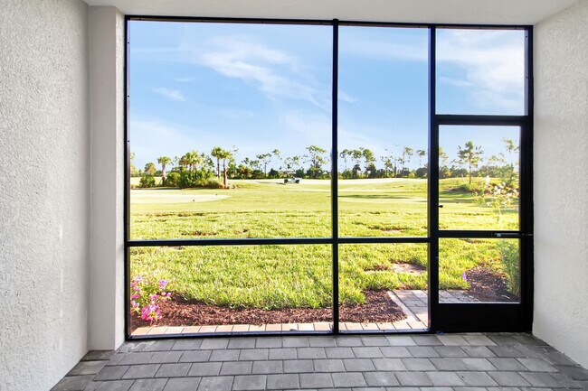 Building Photo - Wellen Park Golf and Country Club Annual Condo for Rent