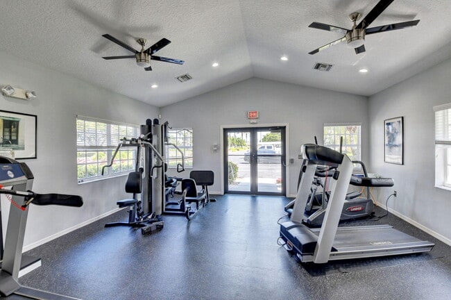 Building Photo - 7558 Ironbridge Cir
