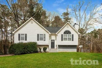 Building Photo - 4408 Lamar Dr