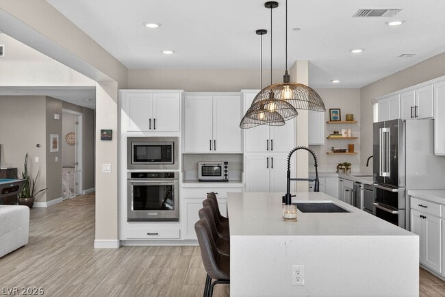 Building Photo - 6480 Castalnova Bend Dr