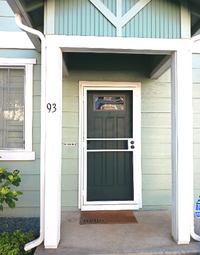 Building Photo - Immaculate 3Bedroom 2.5Bath Corner Unit - ...