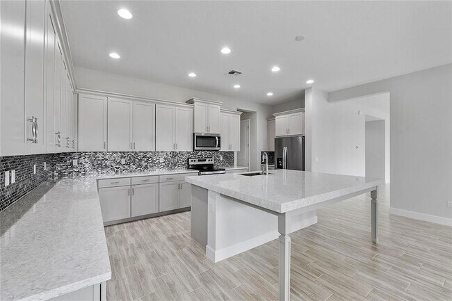 Building Photo - 5217 Liberty Ln