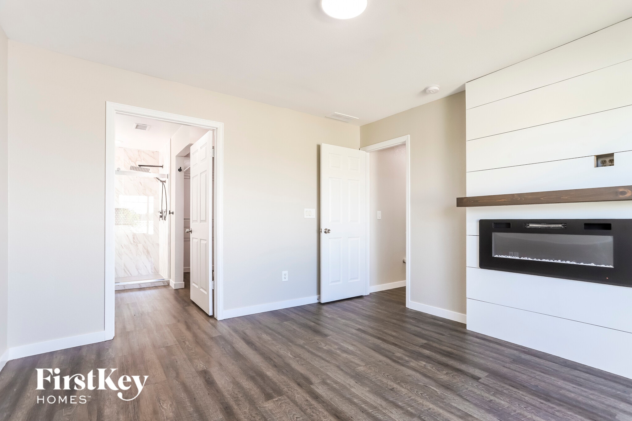 Building Photo - 5569 Jebel Ct
