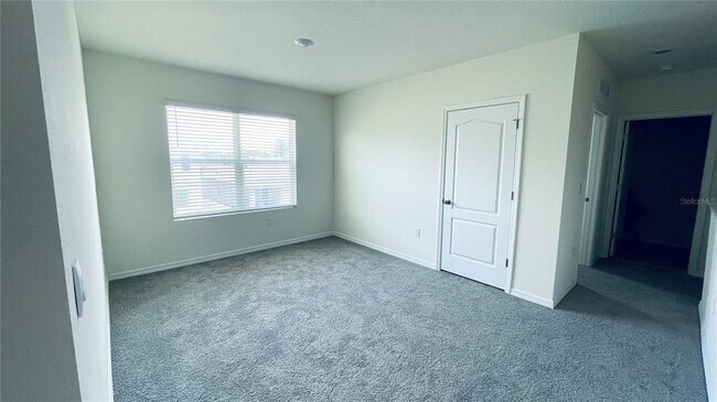 Building Photo - 3763 Paragon Ln