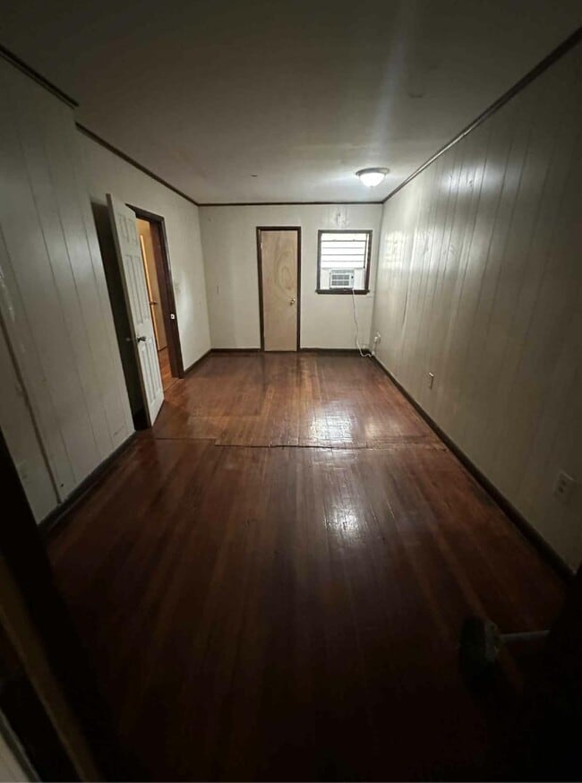 Building Photo - 815 Cedar St