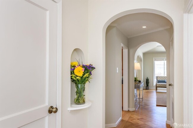 Building Photo - 177 Meadowbrook Dr